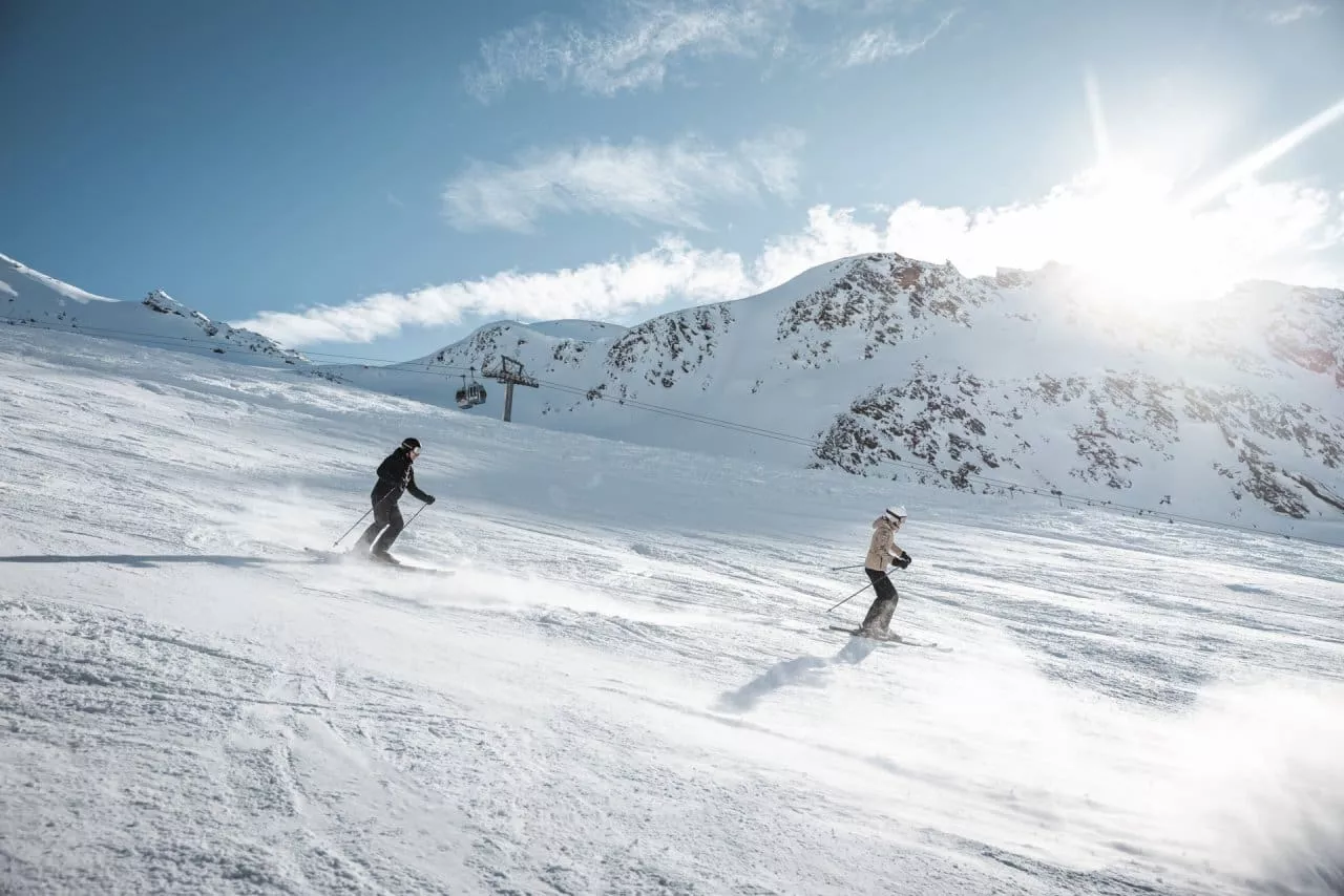 Skiing in Gurgl. Credit Ötztal Tourismus and Roman Huber