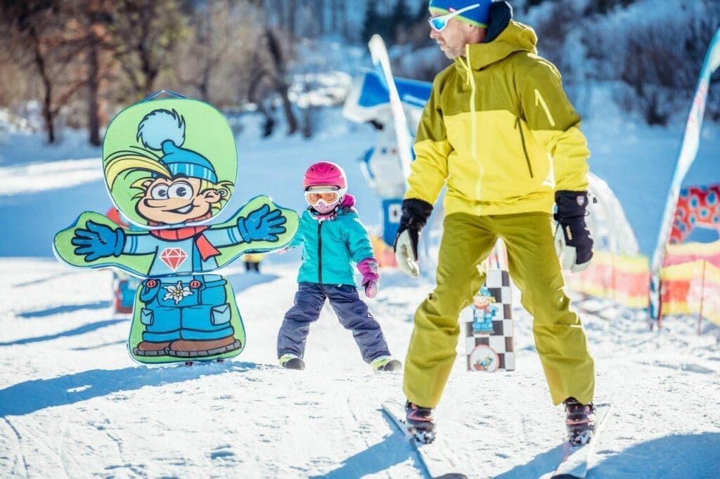 Skiing in Tirol Austria - First time skiers in Ski Juwel Alpbachtal-Wildschoenau. Credit shootandstyle