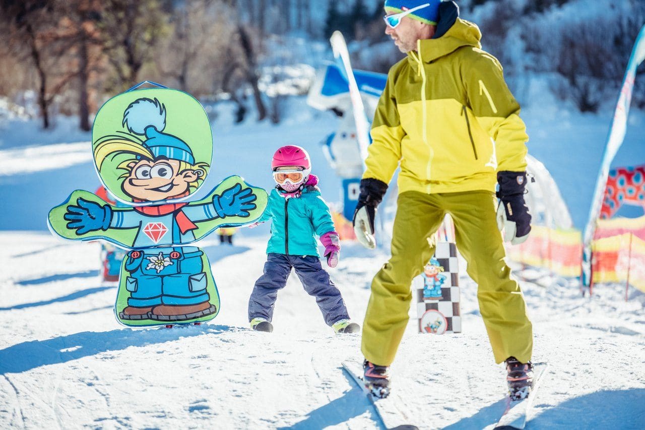 Skiing in Tirol Austria - First time skiers in Ski Juwel Alpbachtal-Wildschoenau. Credit shootandstyle
