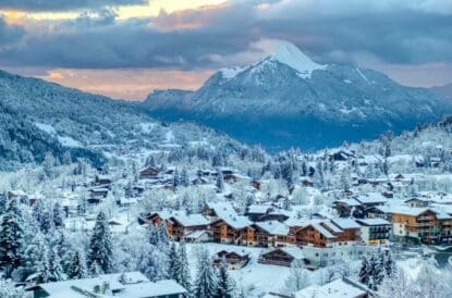 Winter activities in Les Carroz - a scenic view. Credit Bouilleurde Photo