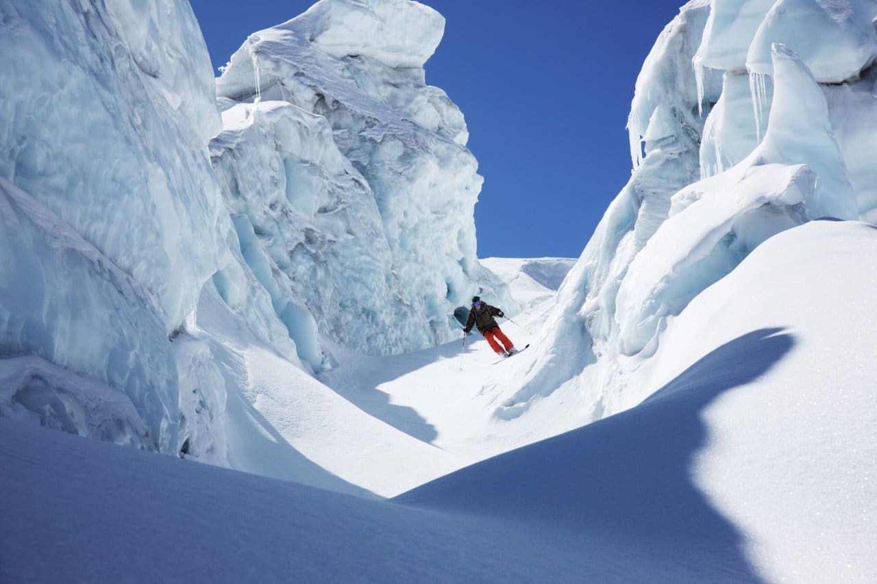 Adrenaline-rush activities in Aosta Valley - freeriding. Credit Aosta Valley, Vallée Blanche and Pietro Celesia