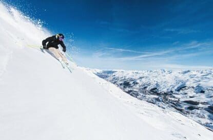 Freeriding in Les Menuires in the heart of Les 3 Vallees. Credit David Andre