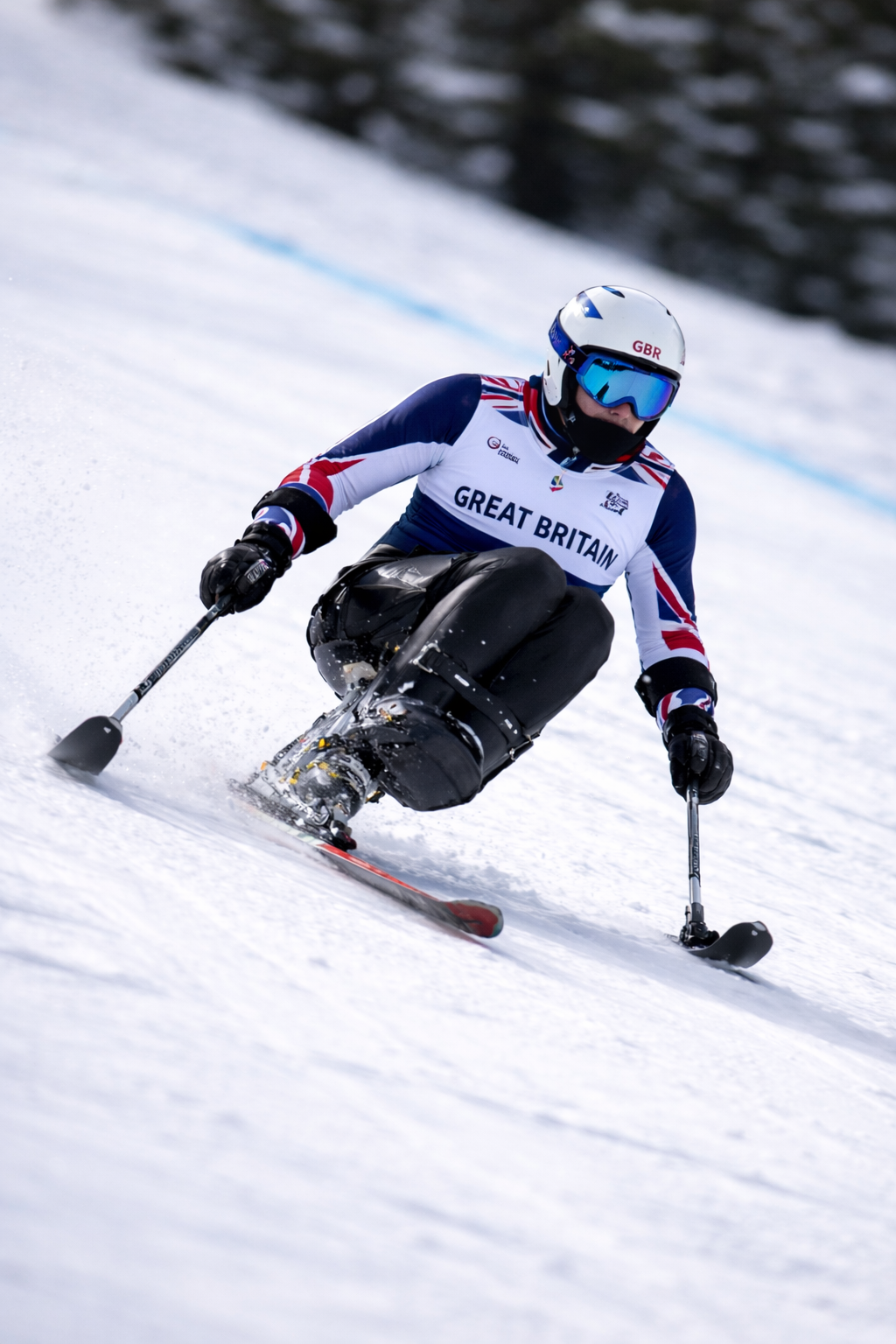 Team GB para alpine skier competing in a downhill race