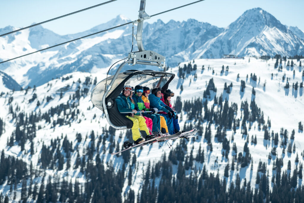 Affordable Ski Holidays: Tips and Tricks for a Budget-Friendly Winter in the Mountains